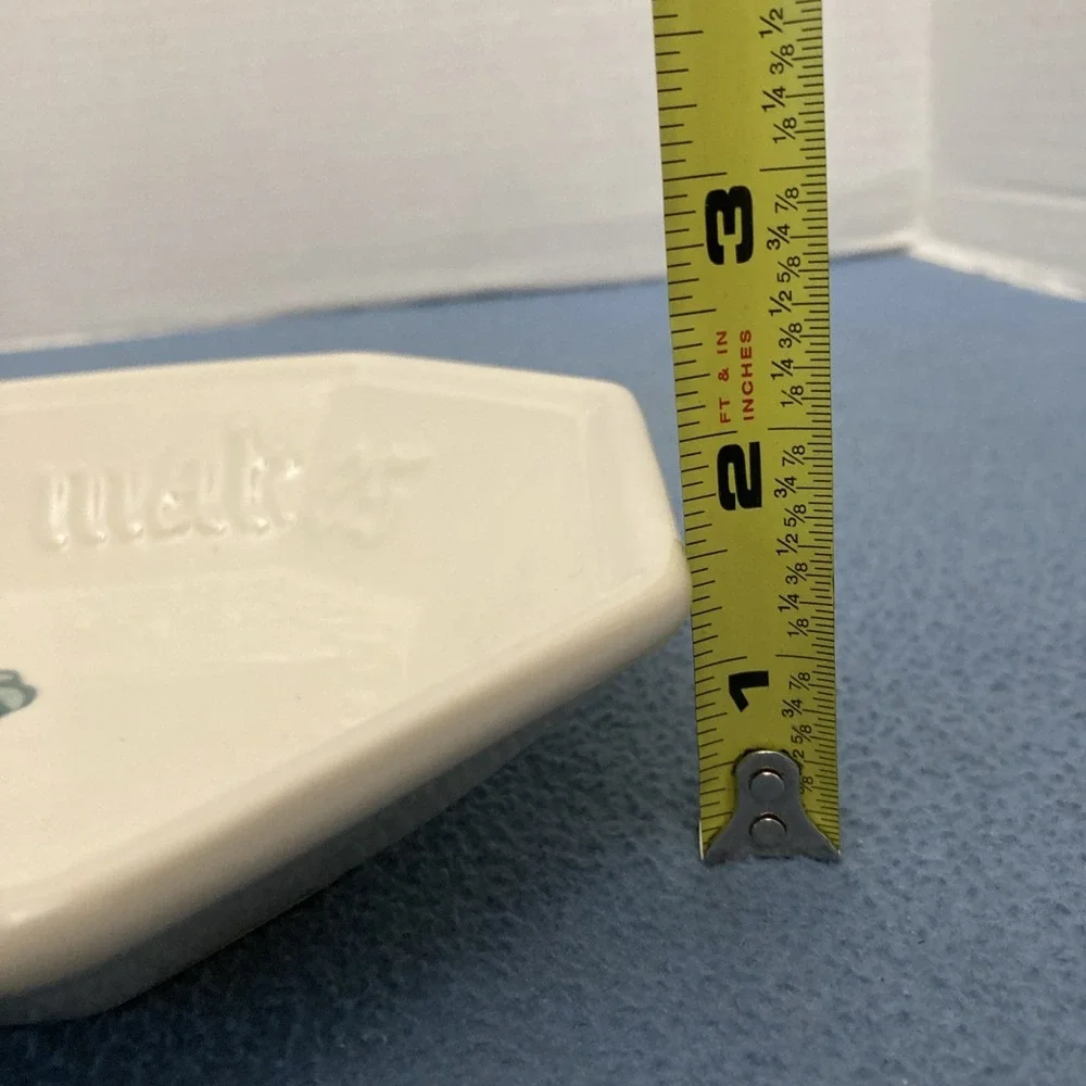 Pfaltzgraff Yorktowne Bread Tray 